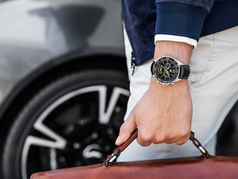 TAG Heuer Carrera Calibre Heuer 01 Aston Martin Special Edition - تحفة فنيّة فاخرة تنطلق في العالم